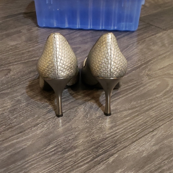 New Enzo Angiolini Eamaylie Peep Toe Pumps - Picture 3 of 7